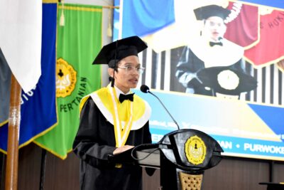 Sambutan Perwakilan wisudawan