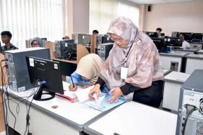 Pengecekan data peserta