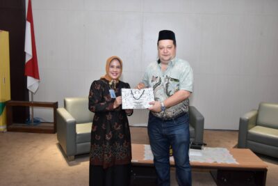Kuliah Umum Ulas Diplomasi Budaya Antara Indonesia-Ukraina