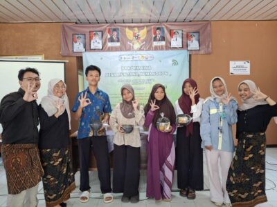 UKMPR Unsoed dan Nutrifood Research Center Edukasi Remaja Desa Muntang Soal Gizi Seimbang dan Pola Hidup Sehat