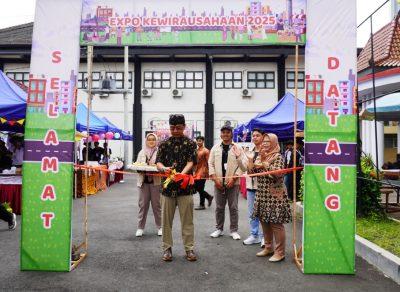 Fapet Unsoed Gelar Expo Kewirausahaan D3 2025: Dorong Lahirnya Wirausahawan Muda Berbasis Peternakan