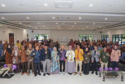 Jaga Silaturahmi, Jaga Dedikasi: Unsoed Lepas 98 Purnatugas dengan Penuh Apresiasi