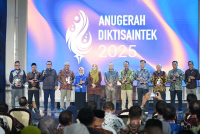 Delapan Penghargaan Nasional Mengukuhkan Peran Strategis Unsoed di Anugerah Diktisaintek 2025