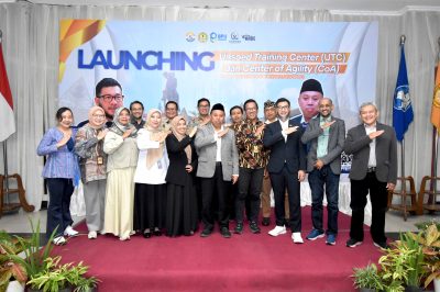 Foto bersama setelah launcing UTC dan CoA