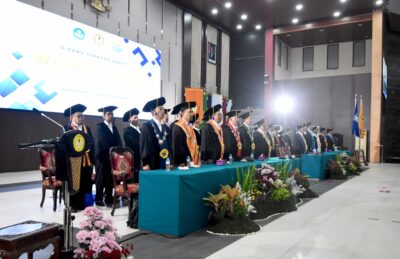 Senat universitas